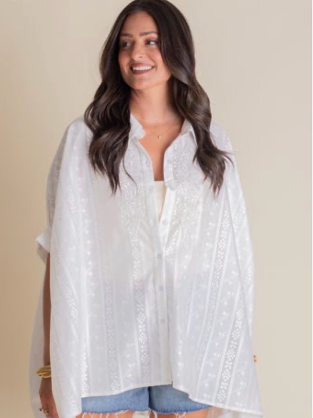 POL White Eyelet Textured Top - Picture 4 of 4